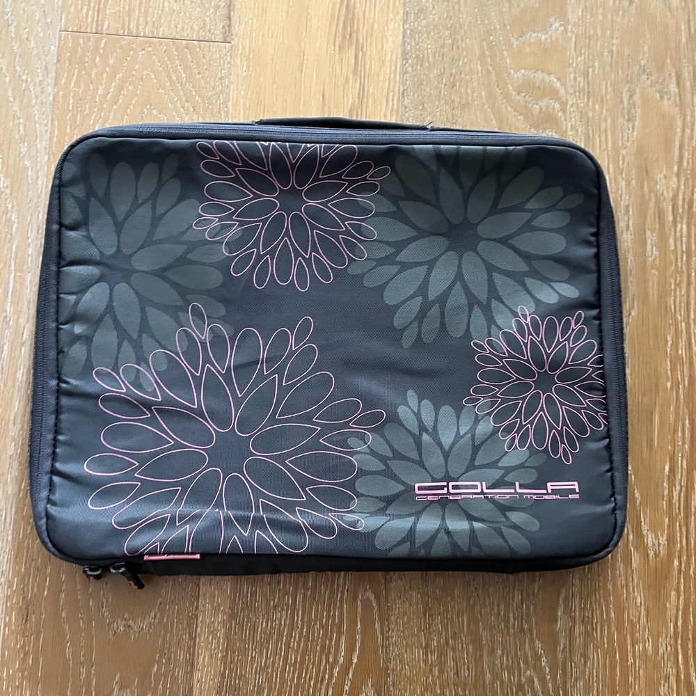 Golla Black and Pink Laptop Case used